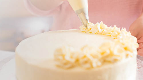 Cake Decorating: Buttercream Basics