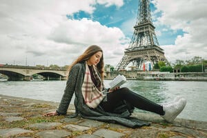 How to Read French Poetry