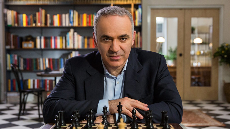 Garry Kasparov Teaches Chess